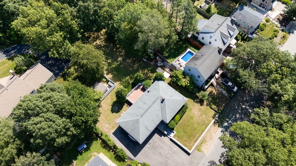 31 Lakeshore Dr, Hudson MA 01749 photo 37