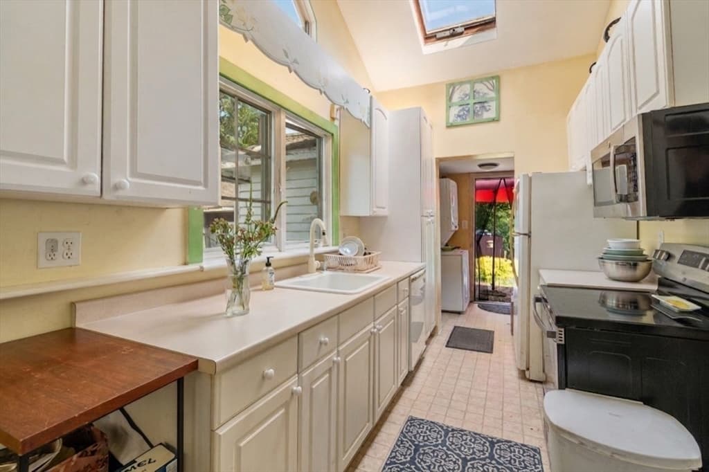 120 Summer St, Weston MA 02493 photo 28