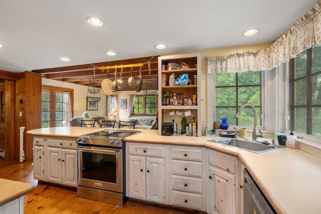 120 Summer St, Weston MA 02493 photo 9