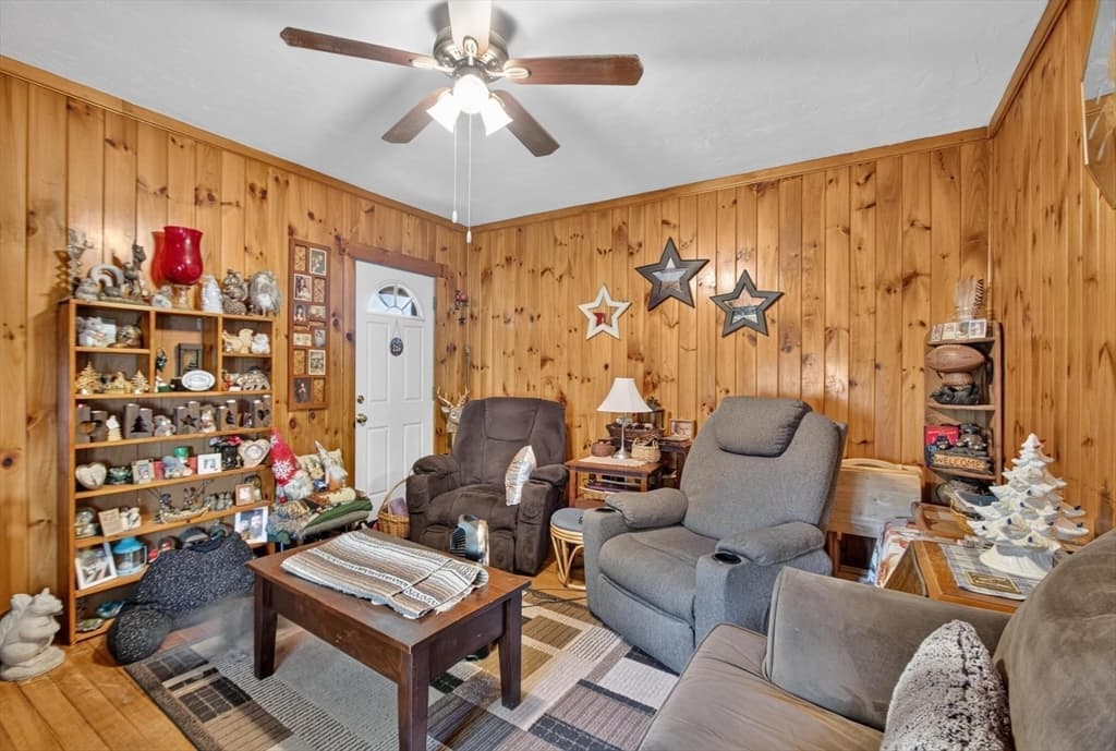 55 Elmwood Ave, Fitchburg MA 01420 photo 7