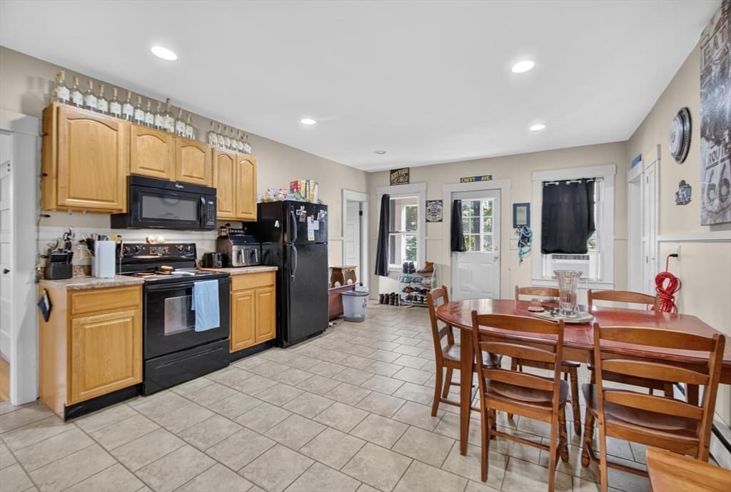 55 Elmwood Ave, Fitchburg MA 01420 photo 32