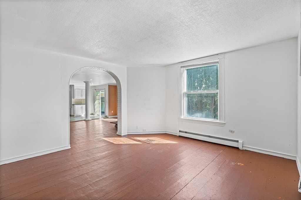 56 Park St, Hudson MA 01749 photo 5