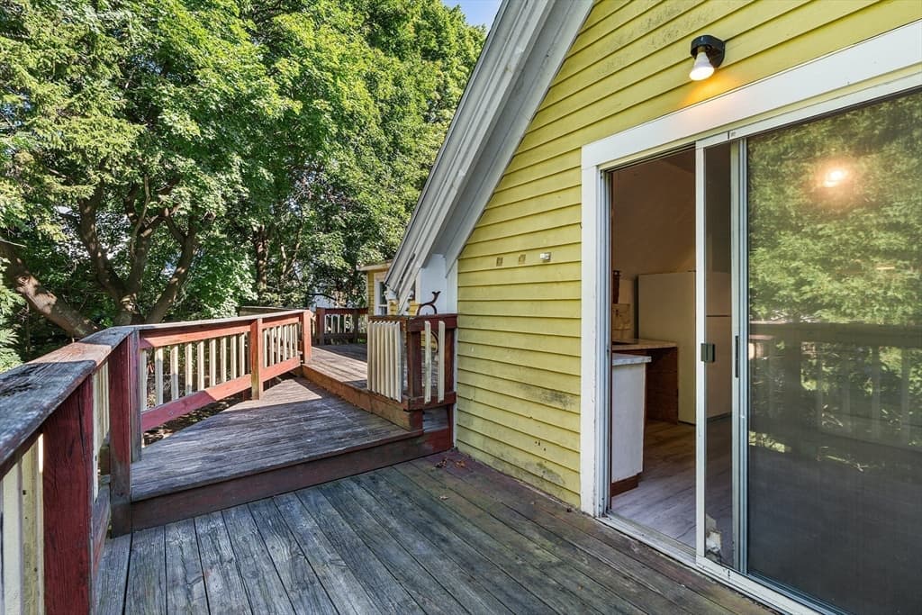 56 Park St, Hudson MA 01749 photo 18