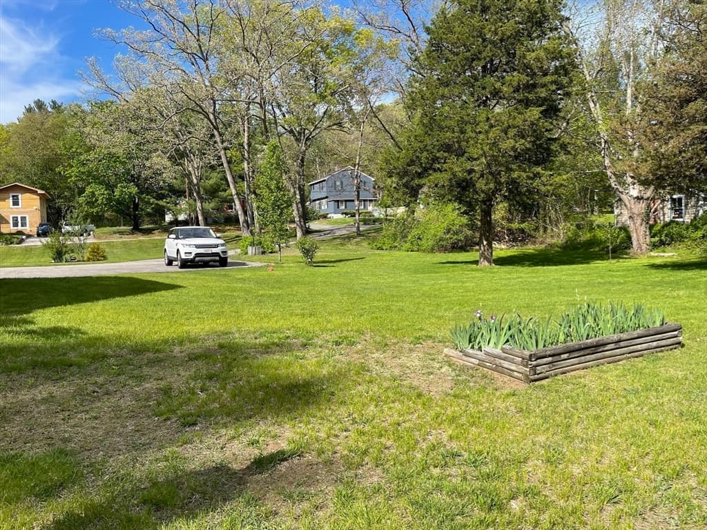 36 Atwood Rd, Haverhill MA 01830 photo 5