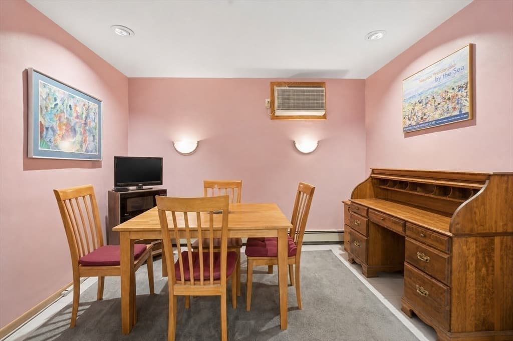 227 Chelsea St, Boston MA 02128 photo 16