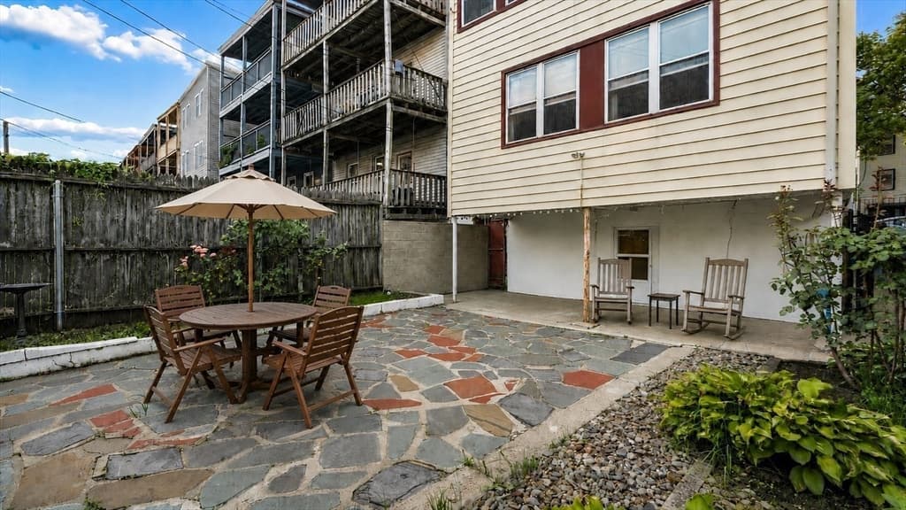 227 Chelsea St, Boston MA 02128 photo 28