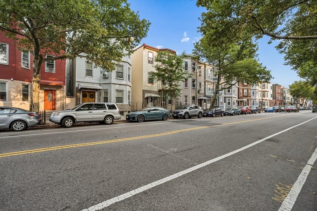 227 Chelsea St, Boston MA 02128 photo 4