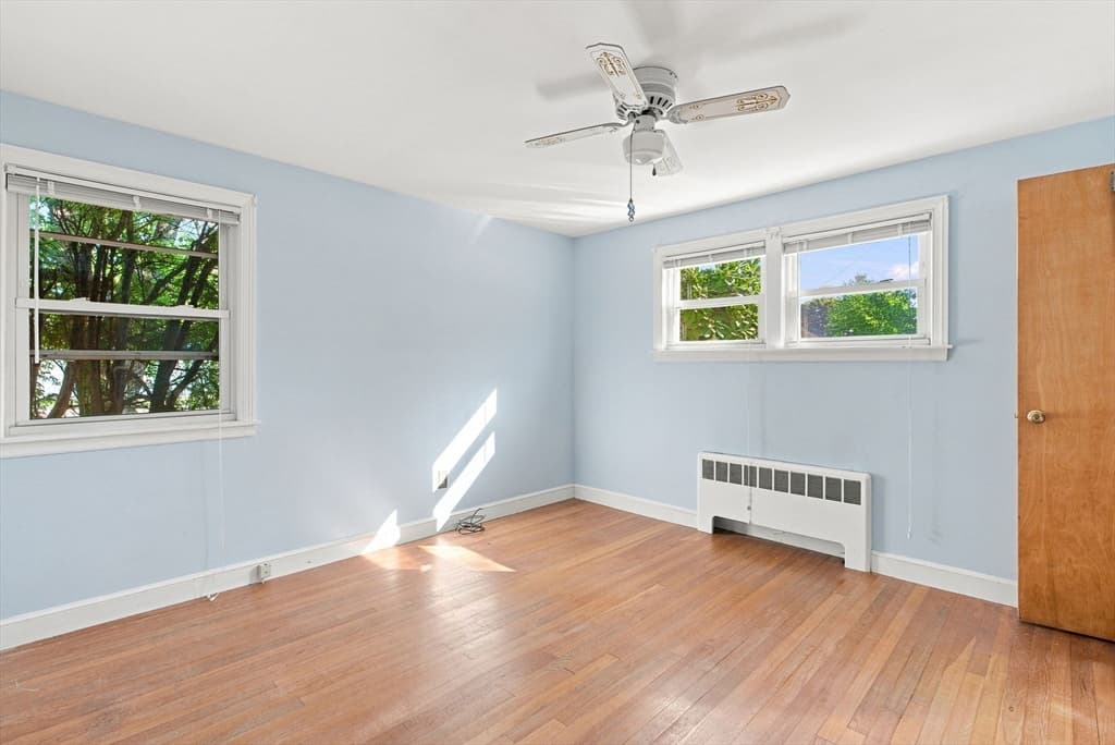 21 Flint St, Danvers MA 01923 photo 10