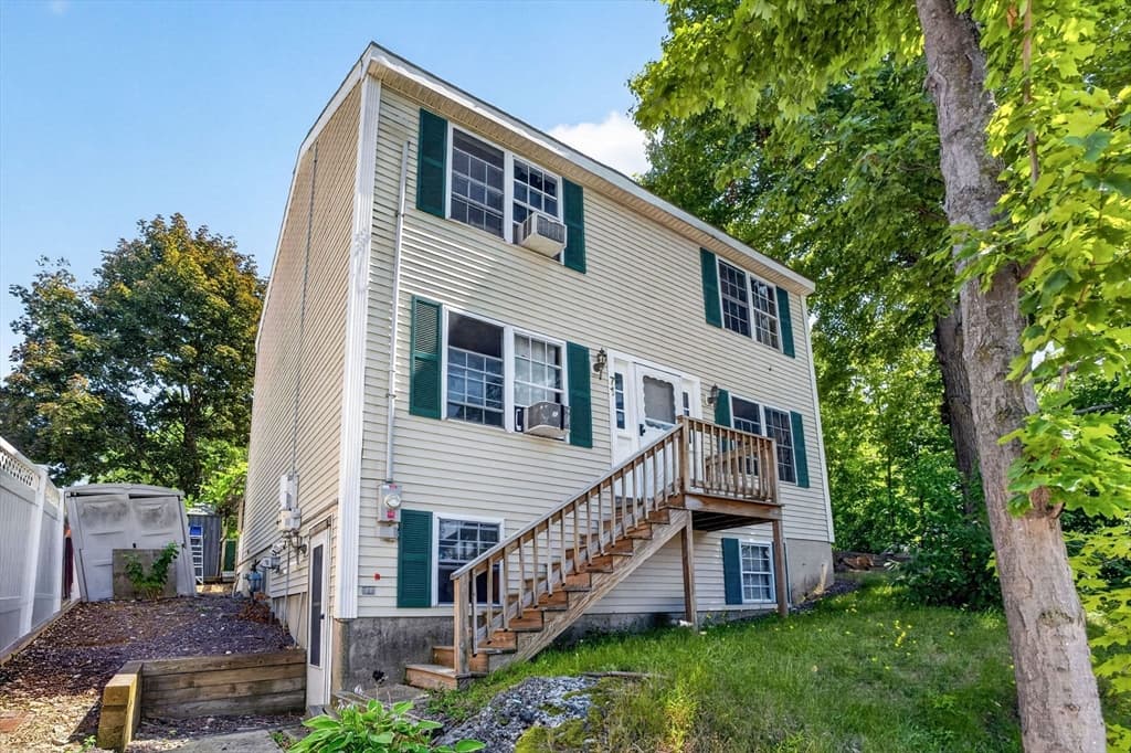71 Hichborn St, Revere MA 02151