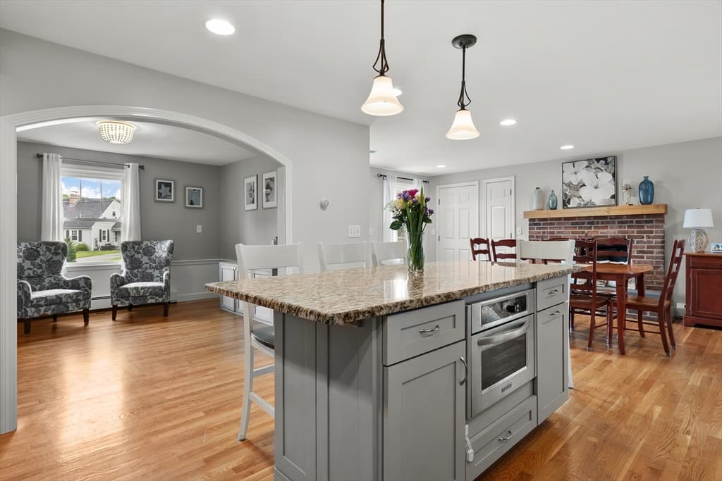 104 Martin Street, North Andover MA 01845 photo 6