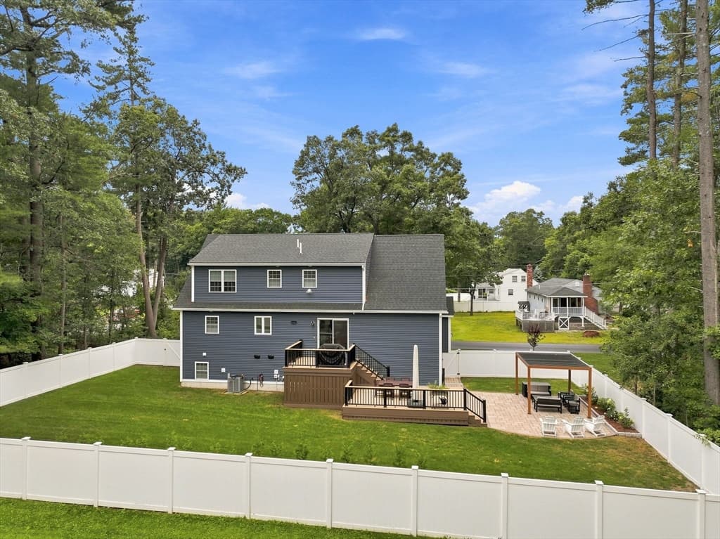 12 Gove Rd, Billerica MA 01821 photo 8