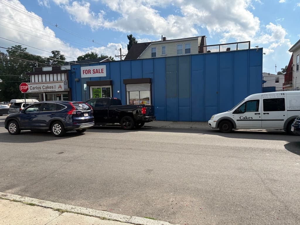 139 Water St, Lawrence MA 01841 photo 6