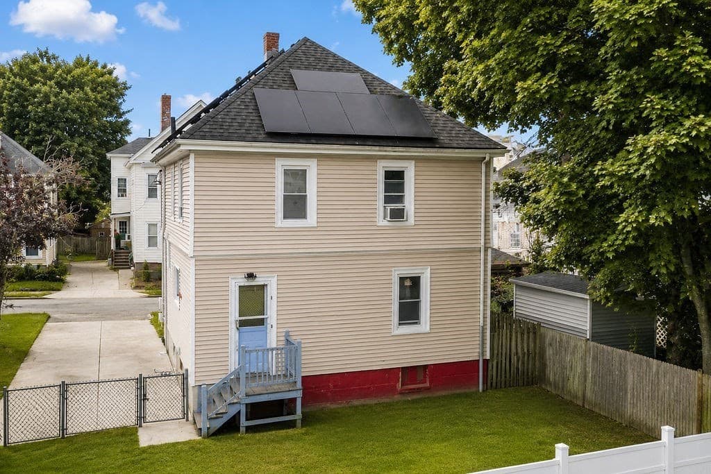 60 Newton St, New Bedford MA 02740 photo 7