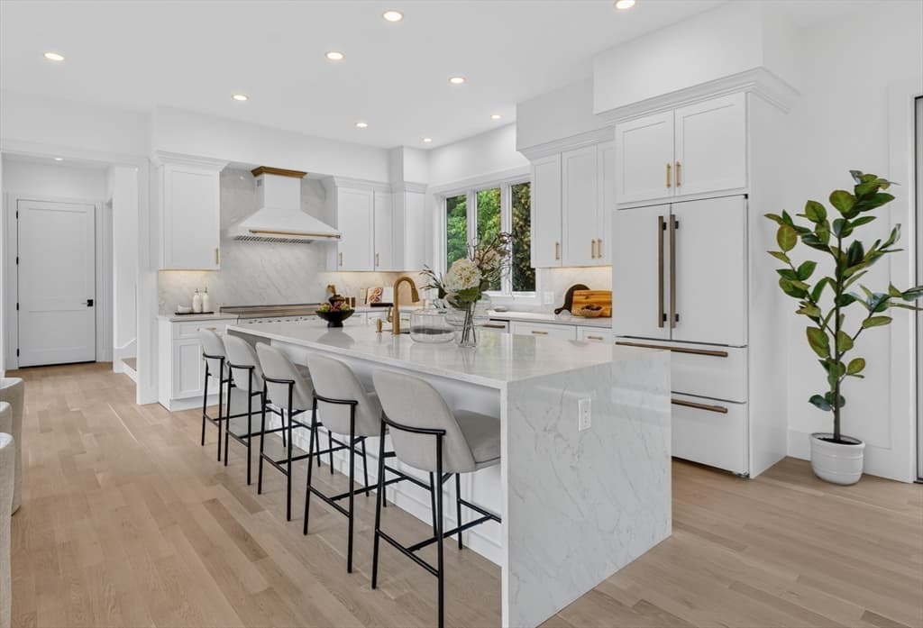 9 Morseland Ave, Newton MA 02459 photo 6