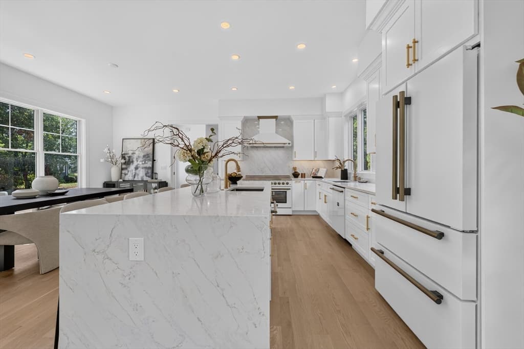 9 Morseland Ave, Newton MA 02459 photo 8