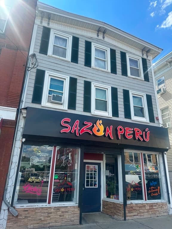 89 S Broadway, Lawrence MA 01843 photo 2