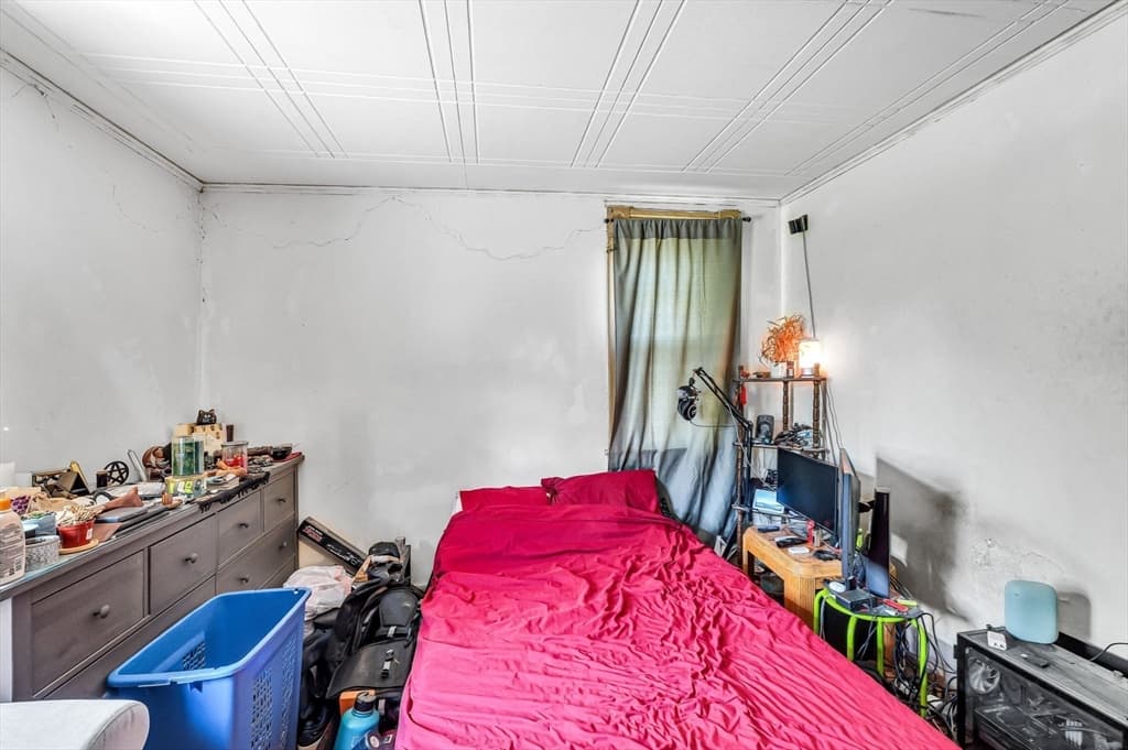 112 Hampshire St, Springfield MA 01151 photo 22