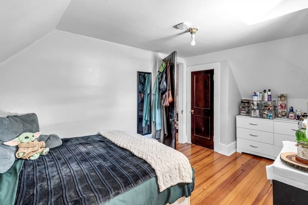 112 Hampshire St, Springfield MA 01151 photo 19