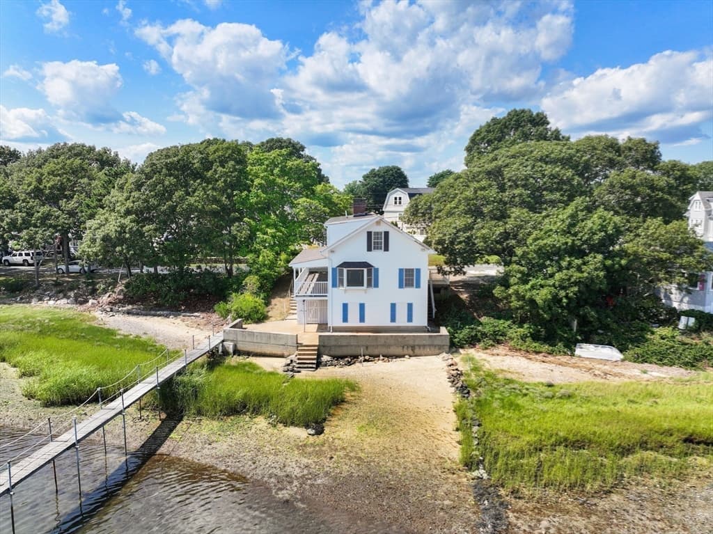 584 Circuit Ave, Bourne MA 02559 photo 33