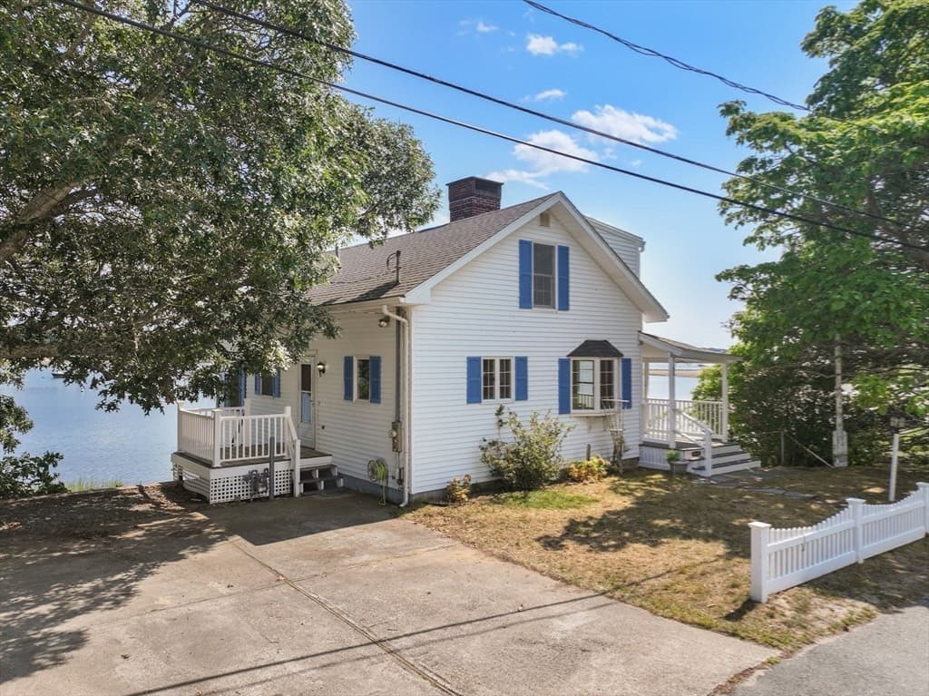 584 Circuit Ave, Bourne MA 02559 photo 31
