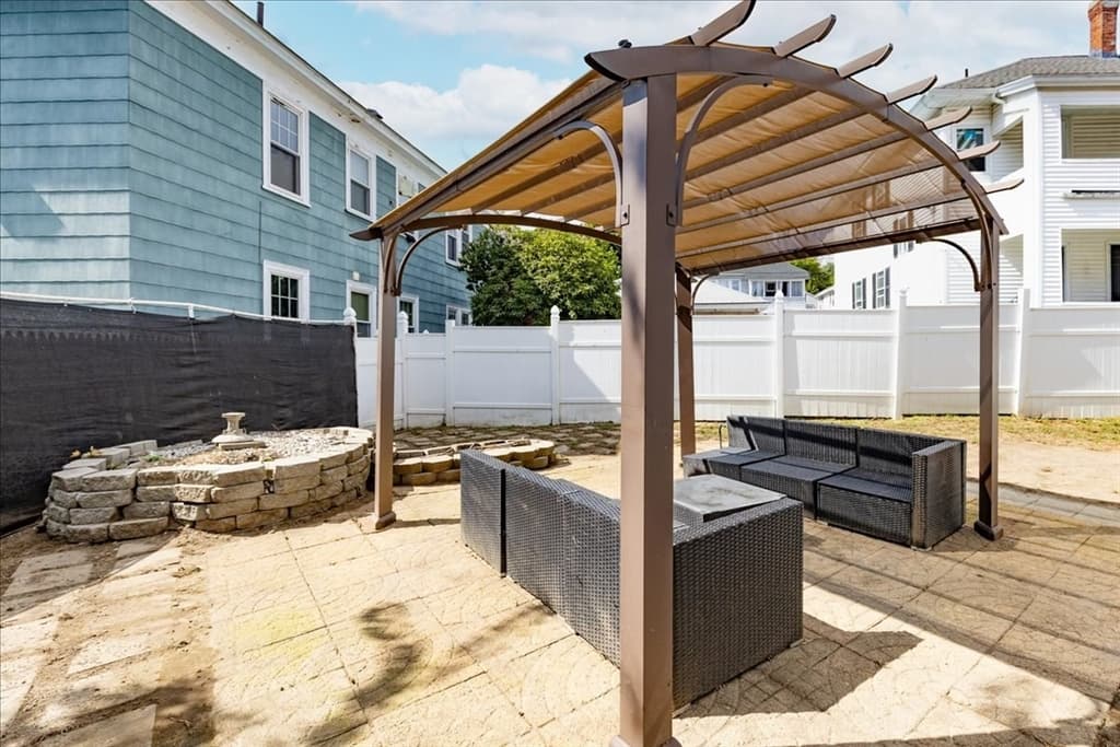 16 Hallenan Ave, Lawrence MA 01841 photo 32