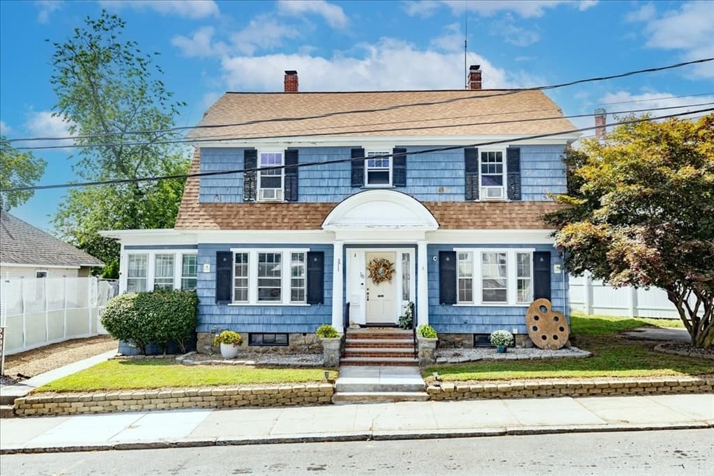 16 Hallenan Ave, Lawrence MA 01841