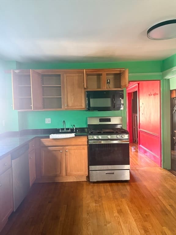 41 Colberg, Boston MA 02131 photo 35