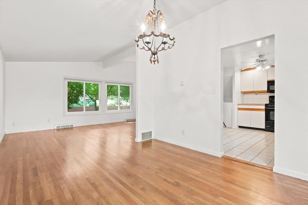 349 Pleasant Street, Framingham MA 01701 photo 12