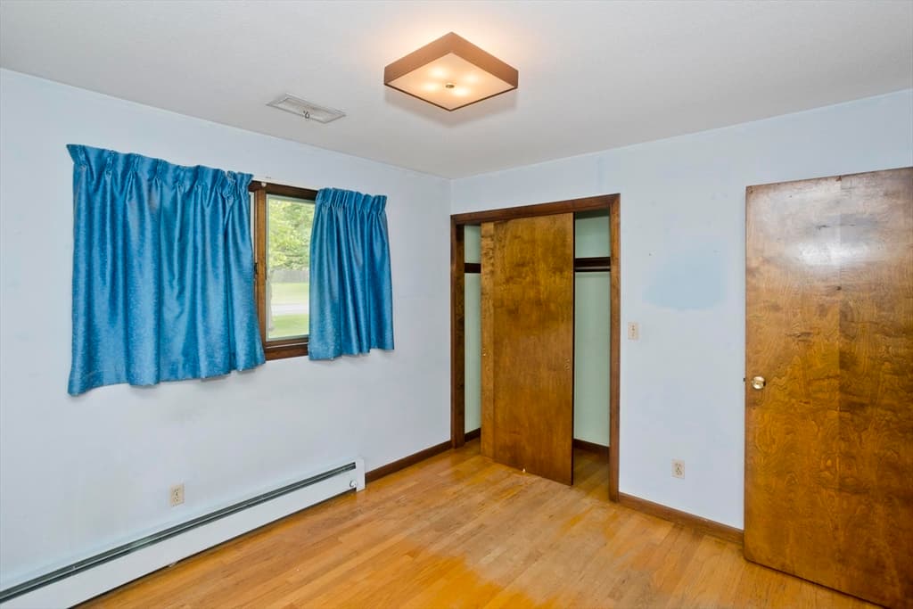 233 Lathrop St, South Hadley MA 01075 photo 18
