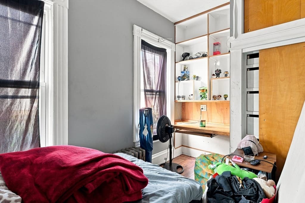 14 Perrault, Chicopee MA 01013 photo 6