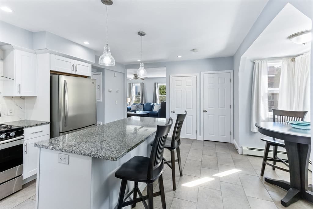 32 Cottage St, Taunton MA 02780 photo 3