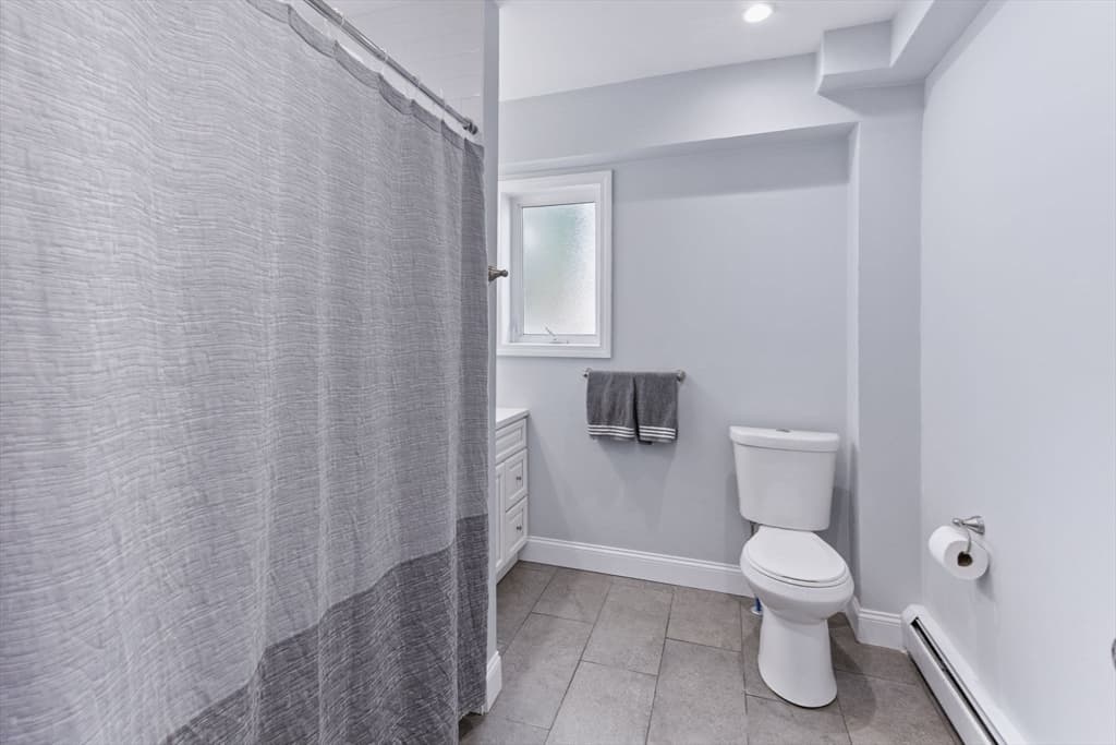 32 Cottage St, Taunton MA 02780 photo 9