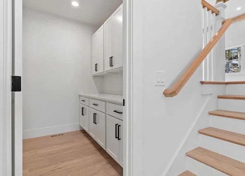Single Family Residence at 136 Quail Run, North Andover MA 01845, photo 6 of 17