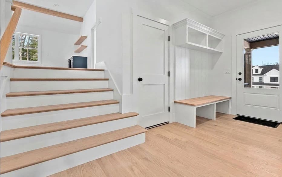 Single Family Residence at 136 Quail Run, North Andover MA 01845, photo 7 of 17