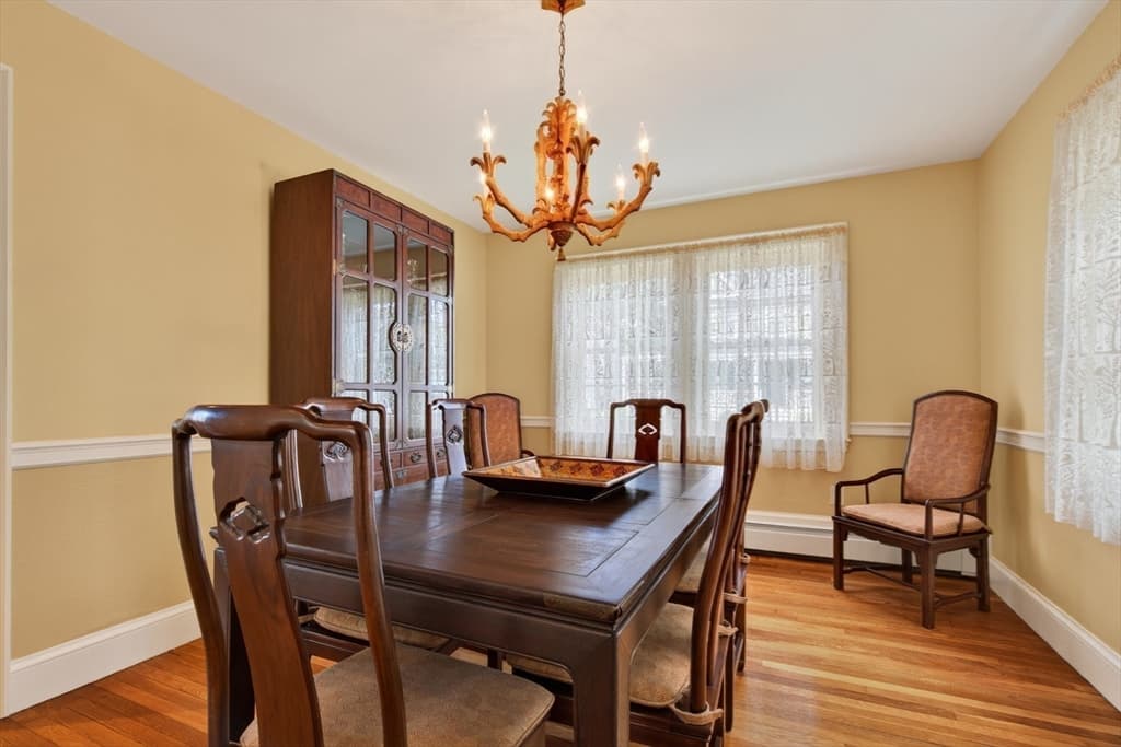 165 Thacher, Milton MA 02186 photo 16