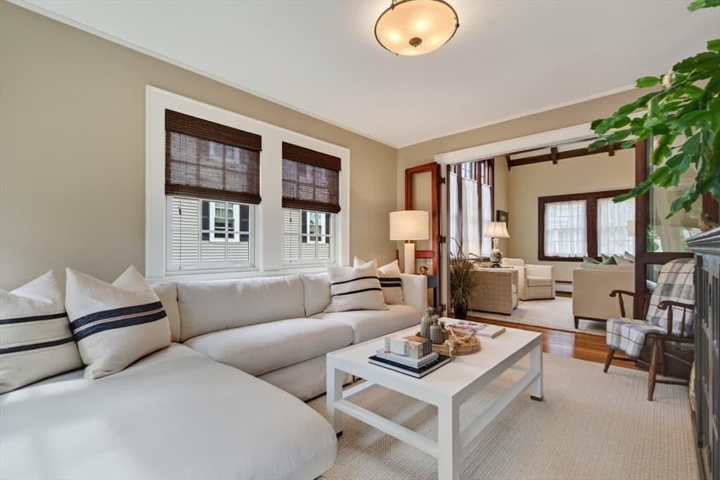 165 Thacher, Milton MA 02186 photo 10
