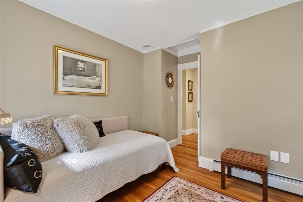 165 Thacher, Milton MA 02186 photo 21