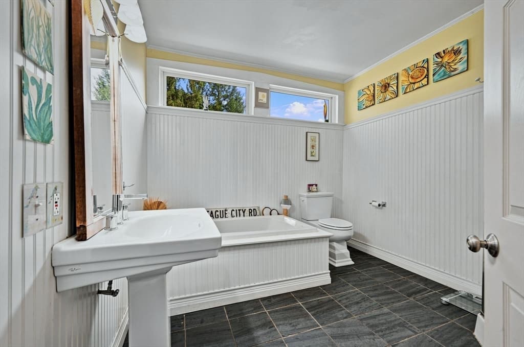 Single Family Residence at 139 Montague City Road, Greenfield MA 01301, Greenfield, photo 27 of 34