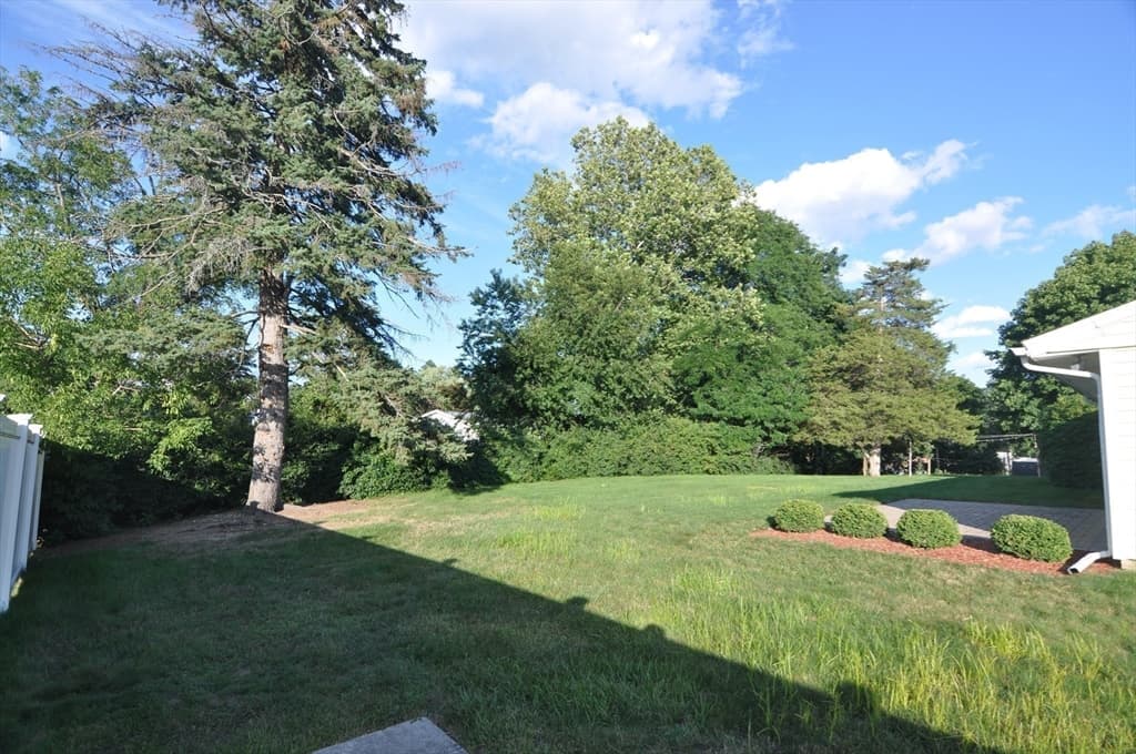 4 Blackstone St, Peabody MA 01960 photo 12