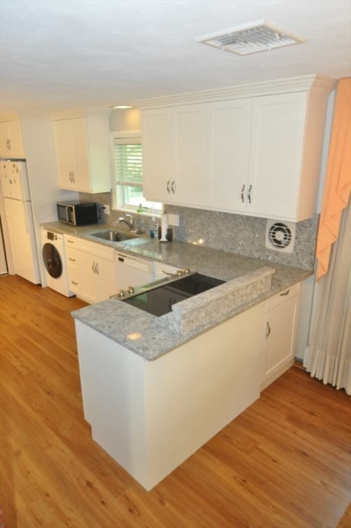 4 Blackstone St, Peabody MA 01960 photo 31