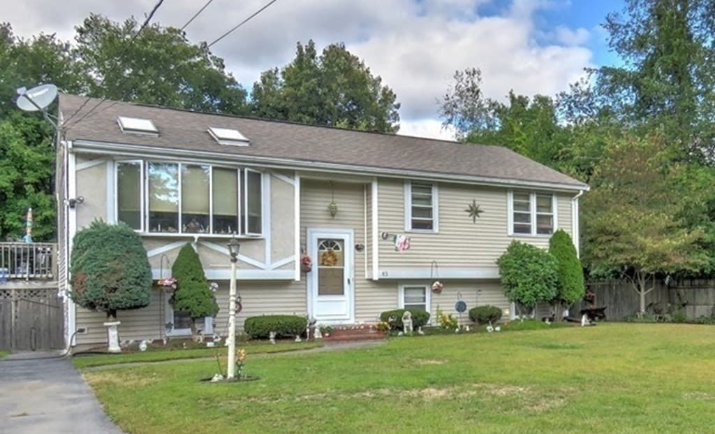 85 Hubbard Ave., Brockton MA 02301