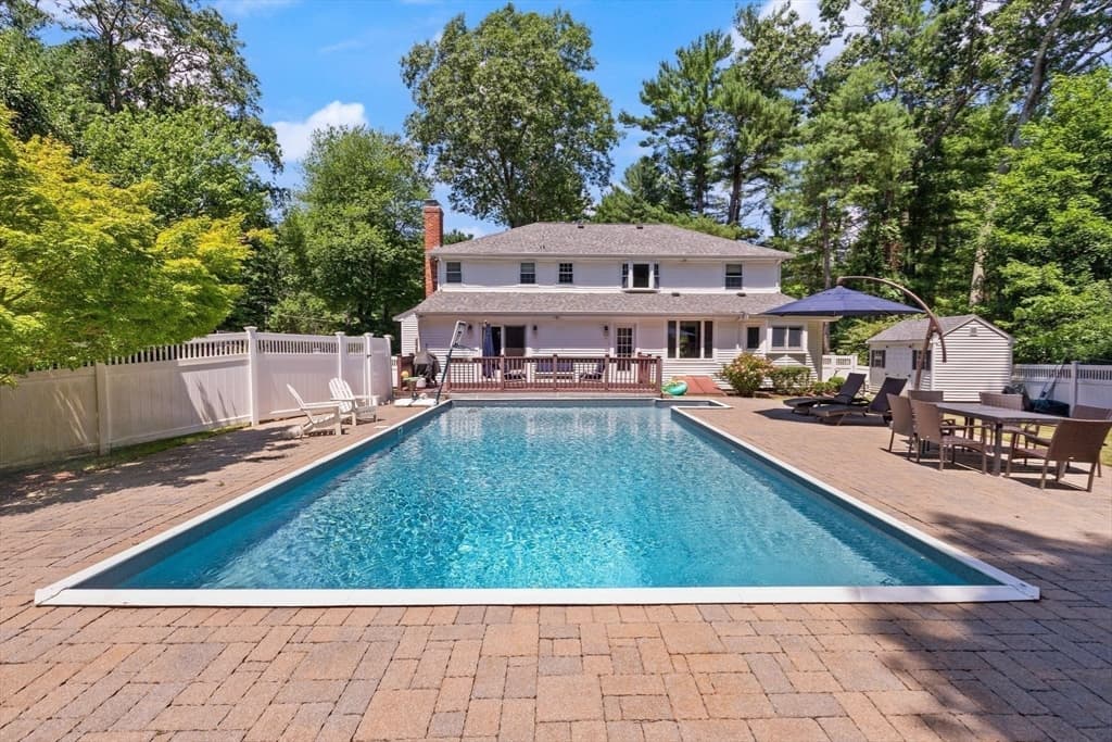 14 Mallard Dr, Sharon MA 02067 photo 3