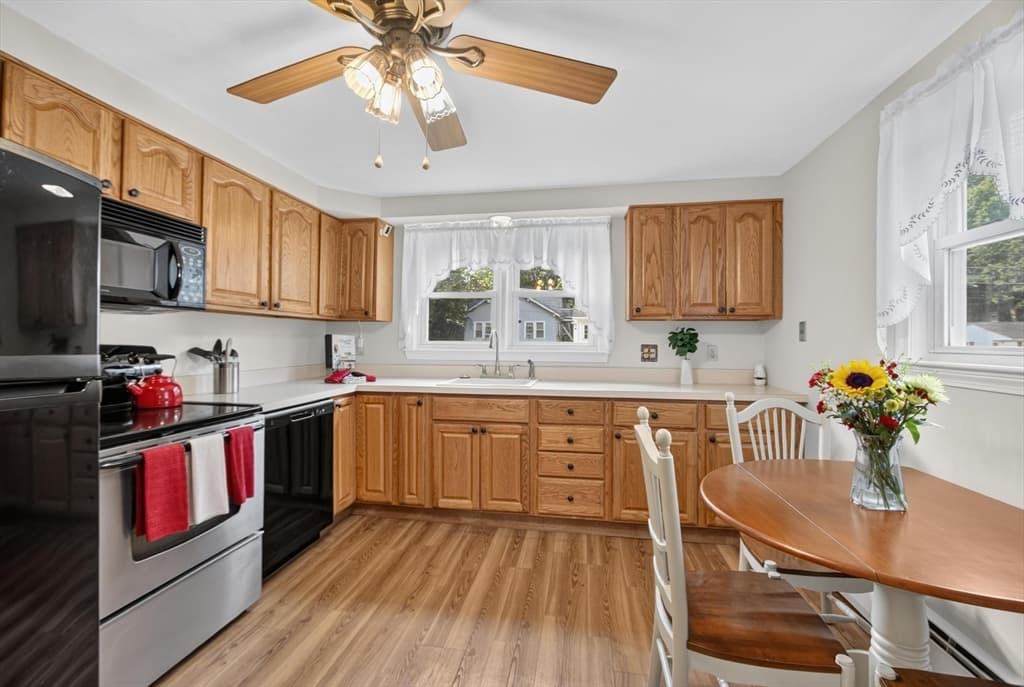 93 York Ave, Fitchburg MA 01420 photo 6