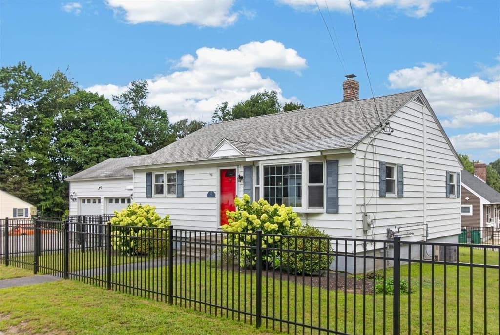 93 York Ave, Fitchburg MA 01420 photo 19