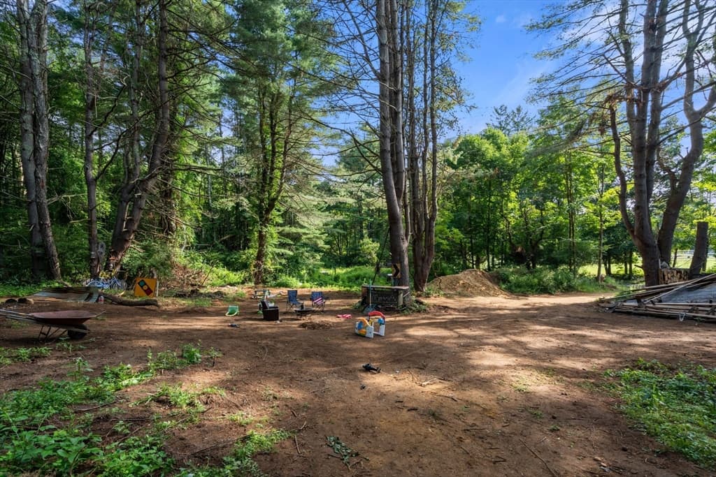 305 Warren Rd, Brimfield MA 01010 photo 8