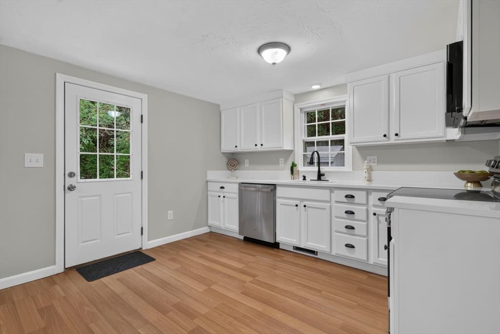 230 Race Ln, Barnstable MA 02648 photo 12