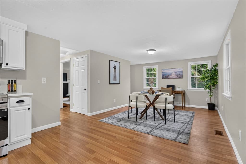 230 Race Ln, Barnstable MA 02648 photo 9