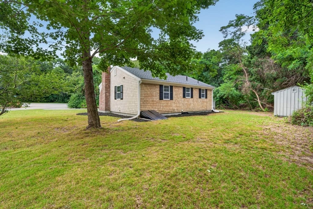 230 Race Ln, Barnstable MA 02648 photo 25