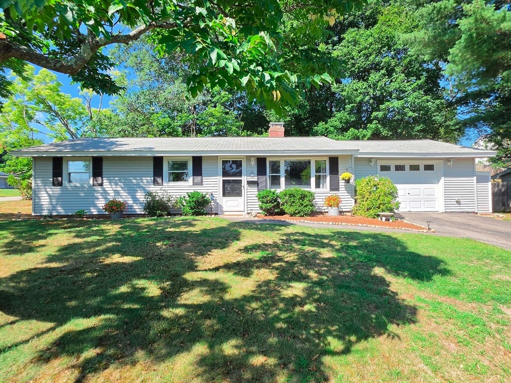 41 Anderson Rd, Framingham MA 01701 photo 2