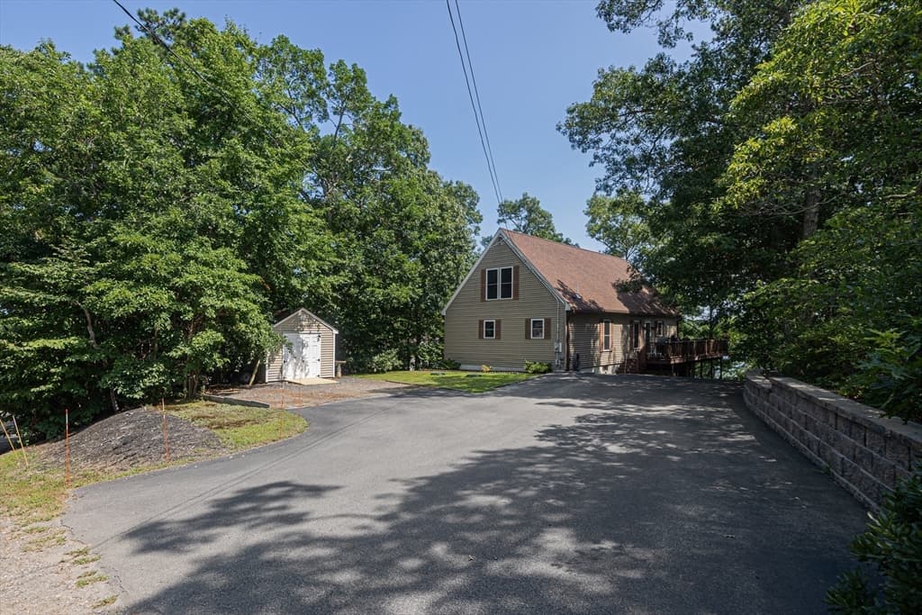 42 Lake View Blvd, Plymouth MA 02360 photo 2